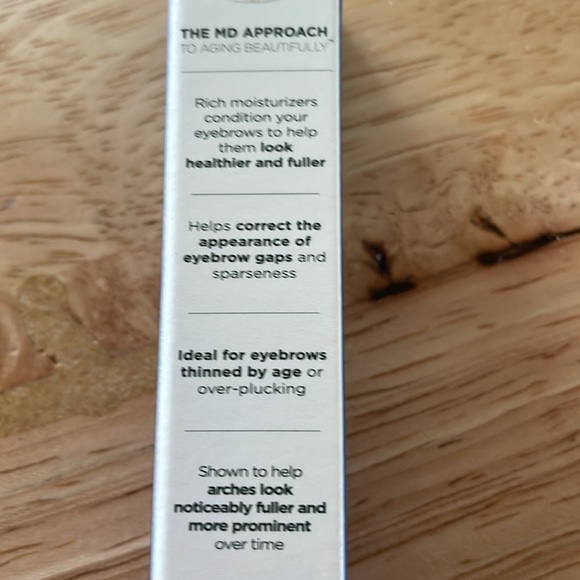 New in box unopen packaging Beverly Hills MD Thick & Full Brow Enhancing Serum - Picture 6 of 6